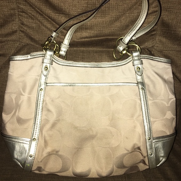 Coach Purse - Picture 2 of 3